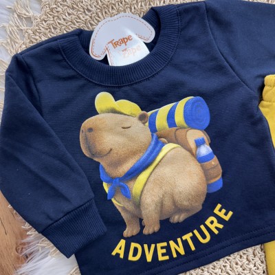 Conj. Casaco Capivara Adventure e Calça de Moletom - Marinho e Mostarda